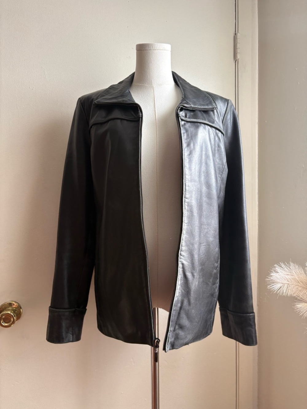 gallery noir zip up distressed leather jacket